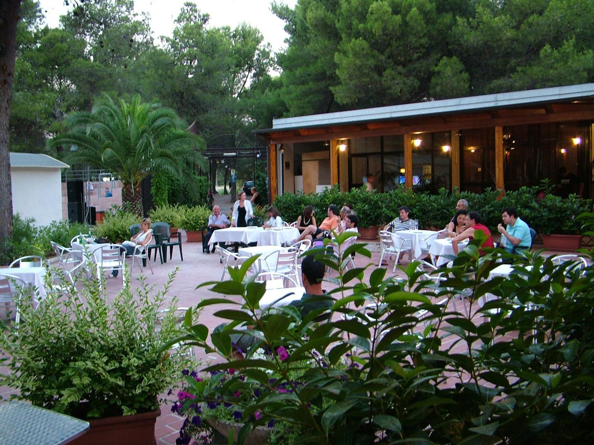 Riva Dei Greci Camping Village Metaponto Room photo
