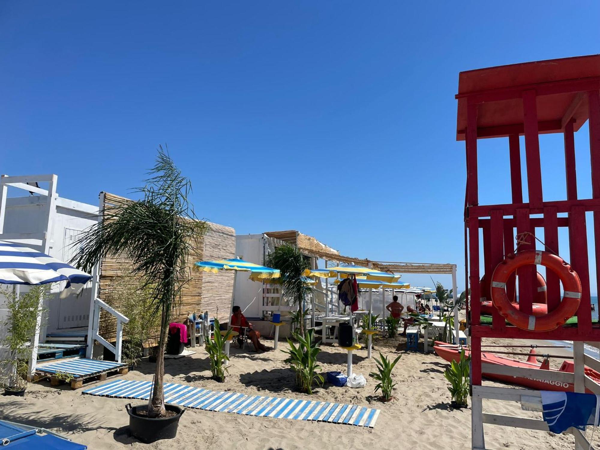 Riva Dei Greci Camping Village Metaponto Exterior photo